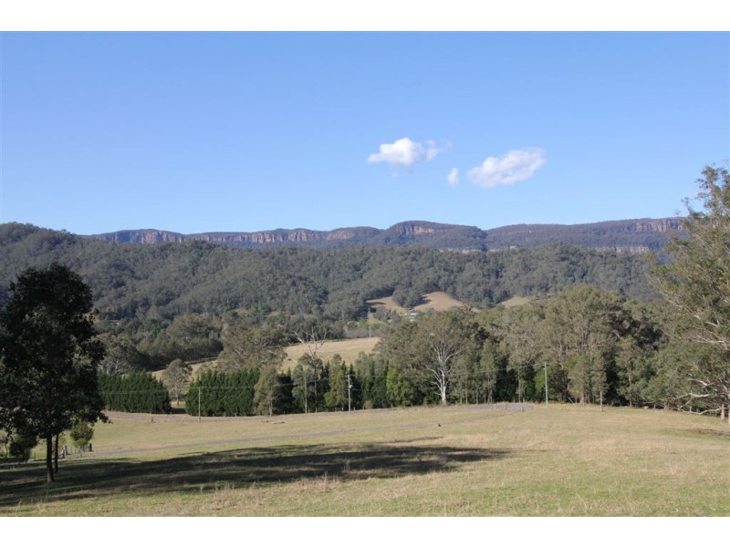 30 Glenayar Rd, Kangaroo Valley NSW 2577