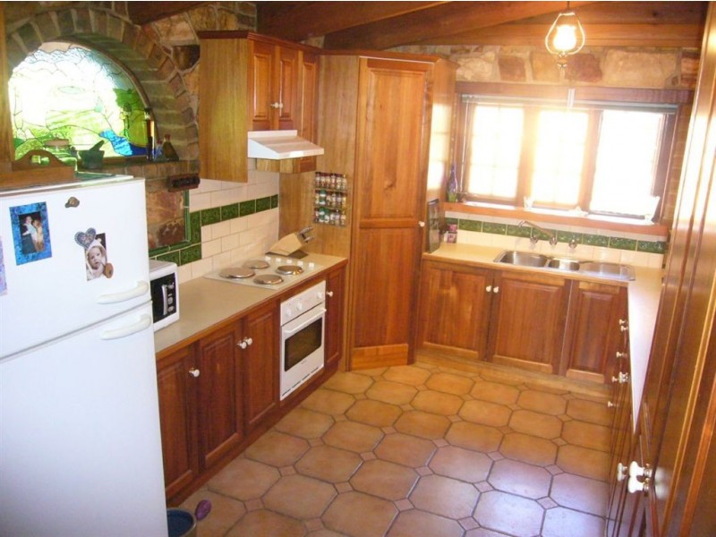 Lot 103 White Hutt Rd, Clare SA 5453