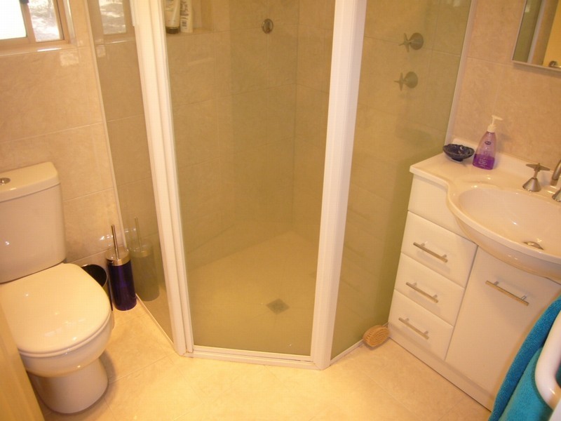 Lot 103 White Hutt Rd, Clare SA 5453