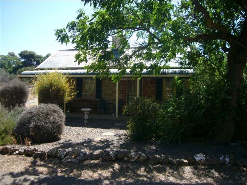 4 Penclawdd Street, Burra SA 5417