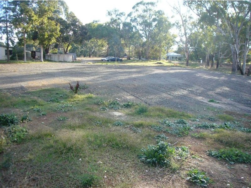 112 Dame Street, Clare SA 5453