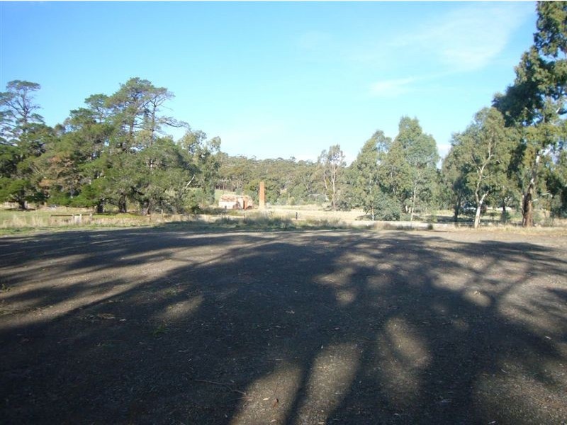 112 Dame Street, Clare SA 5453