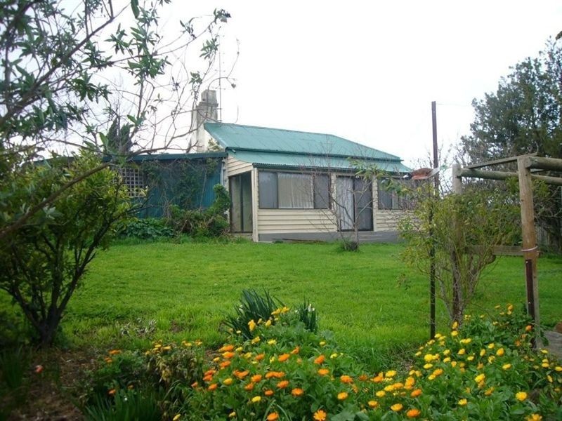 8 Stanley Street, Auburn SA 5451