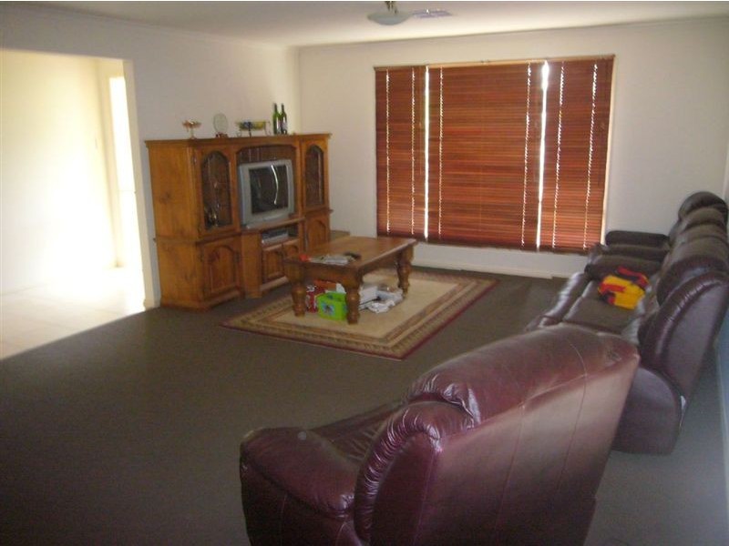 5 Hayward Street, Armagh, Clare SA 5453