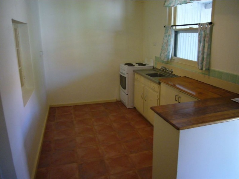 52B Victoria Rd, Clare SA 5453