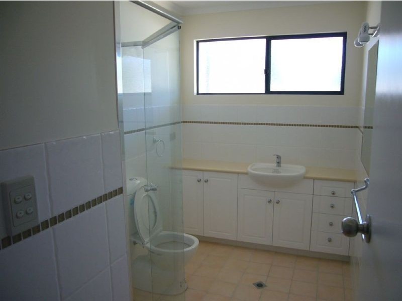 28 Beare Street, Clare SA 5453