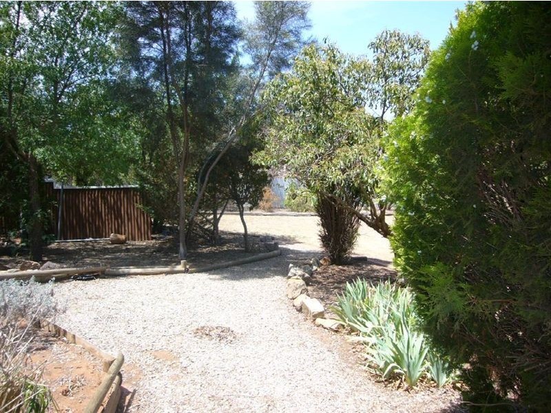 3 Sancreed Street, Burra SA 5417