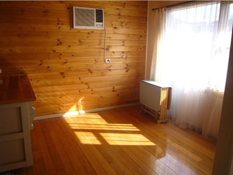 14 Kelly Street, Clare SA 5453