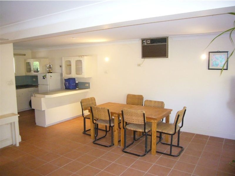 15 Beare Street, Clare SA 5453