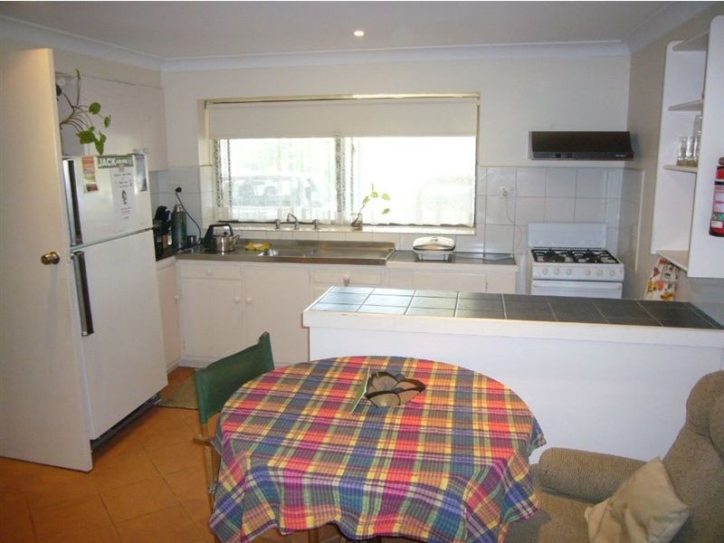 15 Beare Street, Clare SA 5453