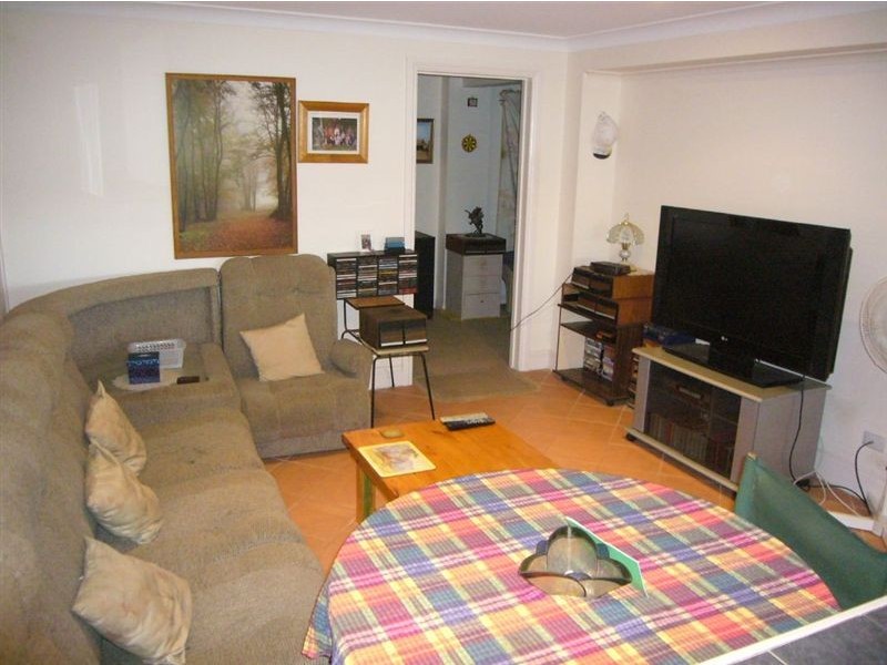 15 Beare Street, Clare SA 5453