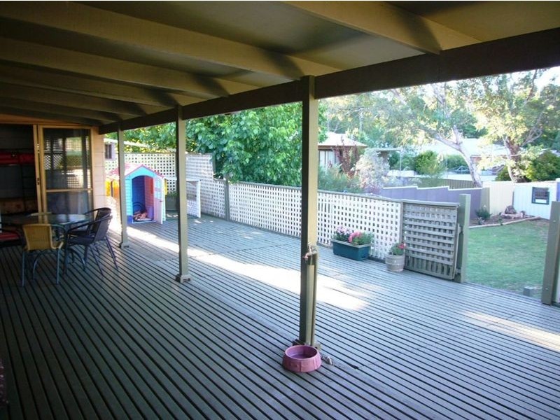 49 Victoria Road, Clare SA 5453