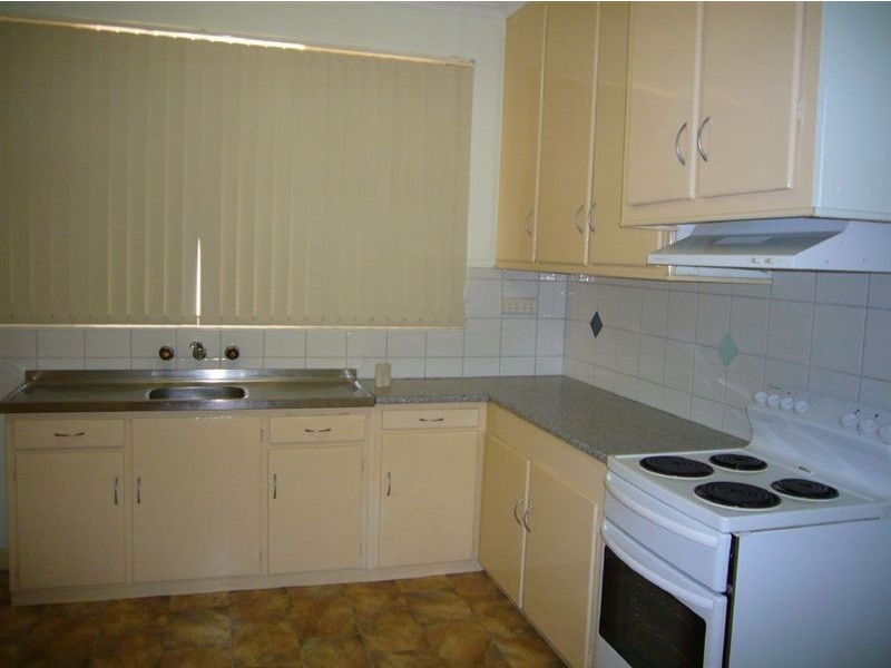 5/8 Beare St, Clare SA 5453