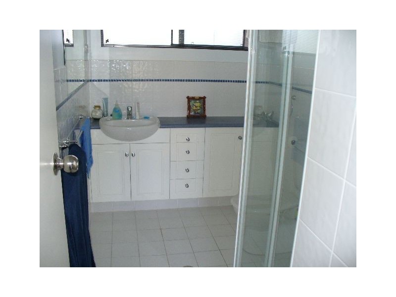 1/4 East Terrace, Clare SA 5453