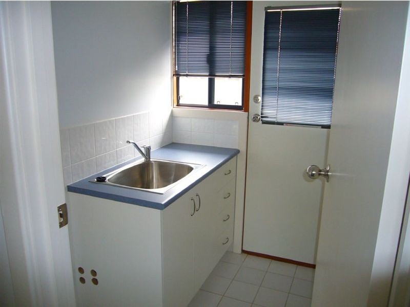 1/4 East Terrace, Clare SA 5453