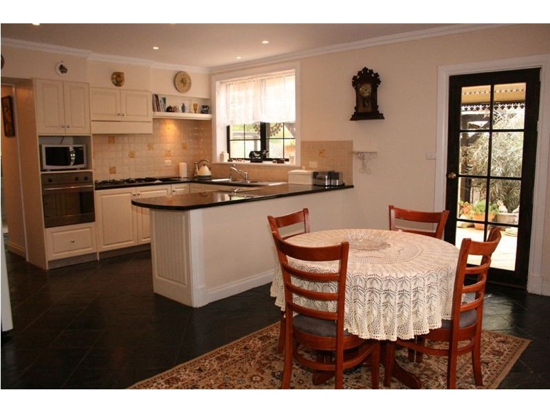 18 Ferdinand Street, Springton SA 5235