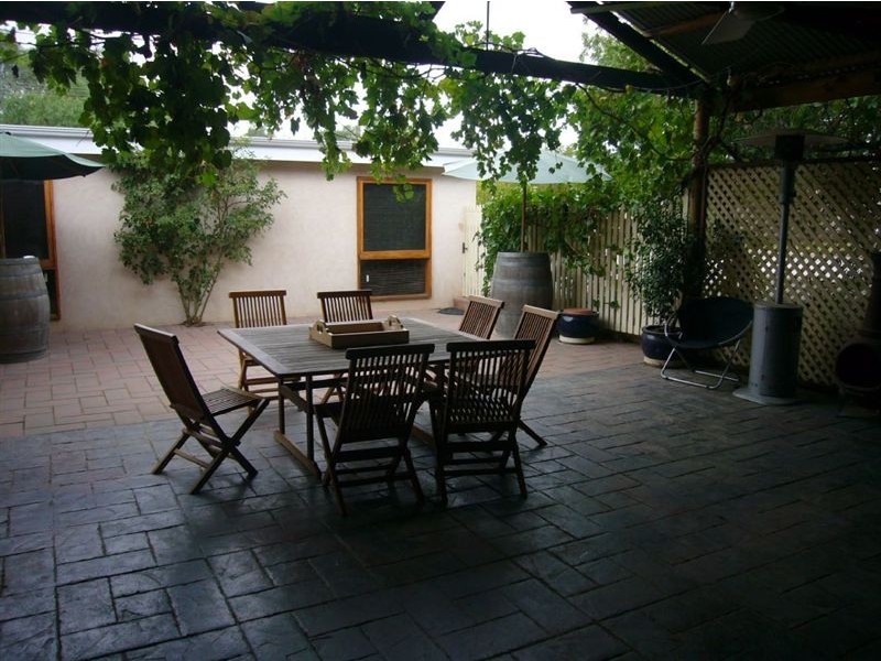 95 Main North Road, Leasingham SA 5452