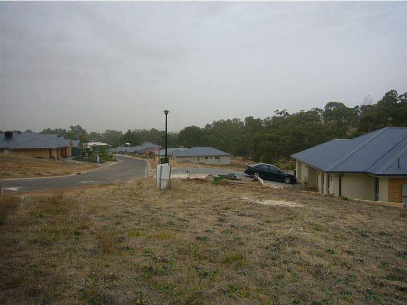 24 Trezise Way, Clare SA 5453