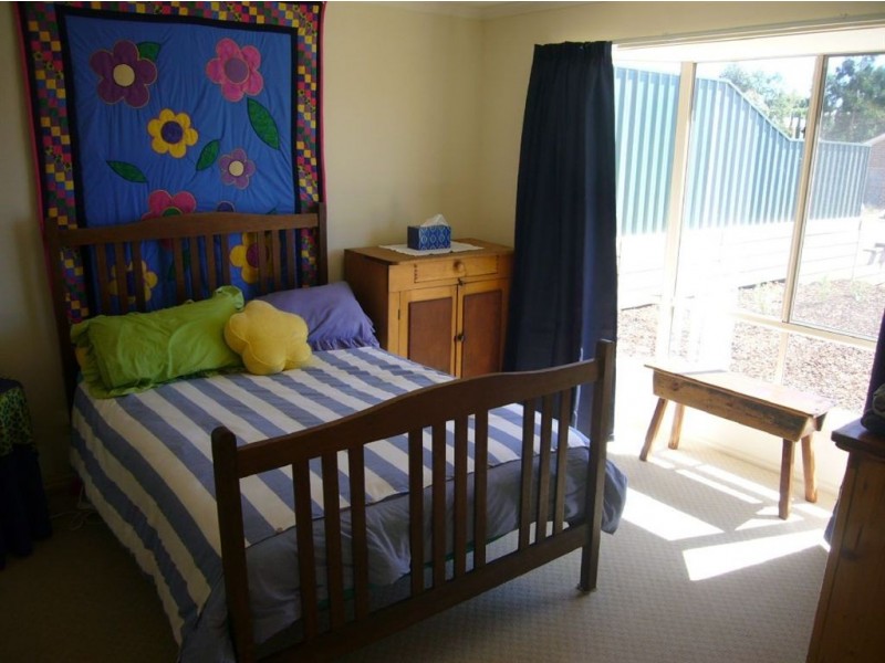 67 Pandappa Drive, Clare SA 5453