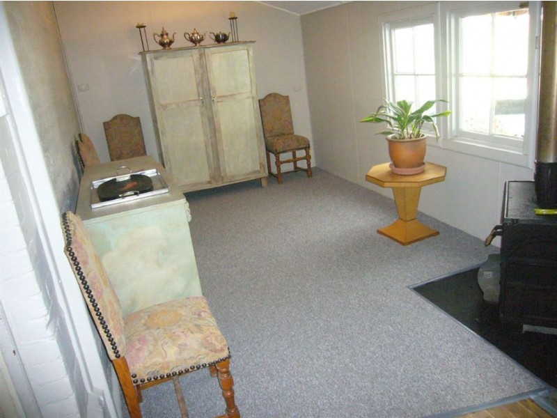 3 John St, Manoora SA 5414