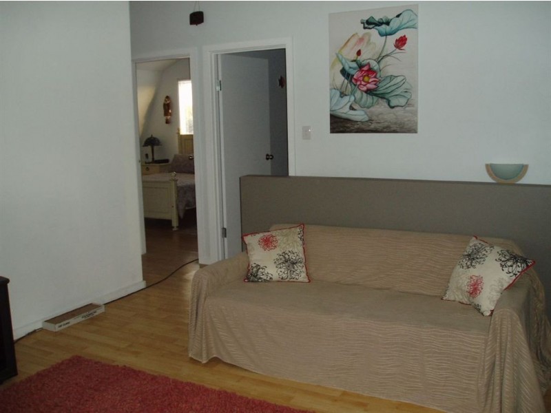 6 Ocean View Road, Venus Bay SA 5607