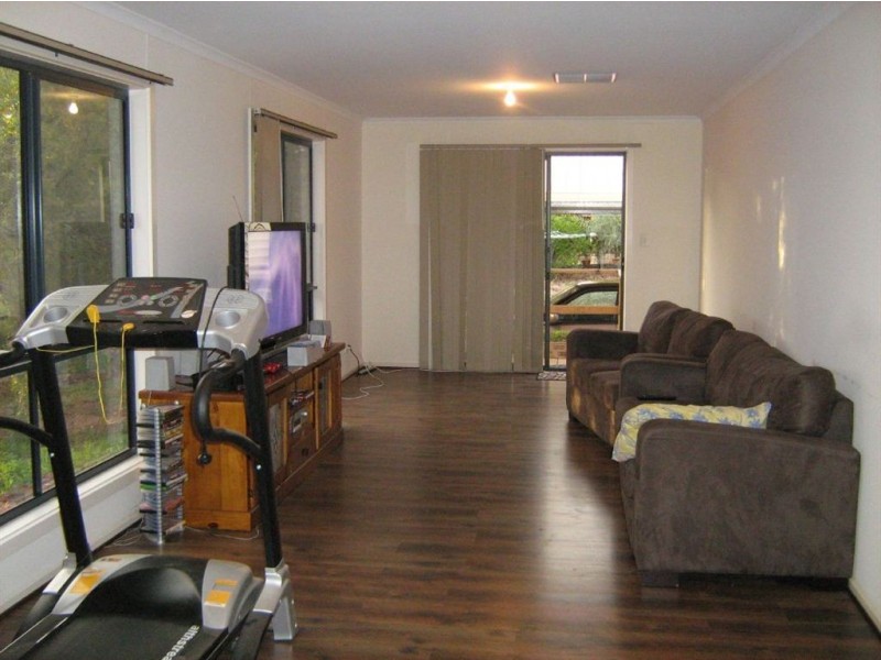 20 Third Street, Napperby SA 5540