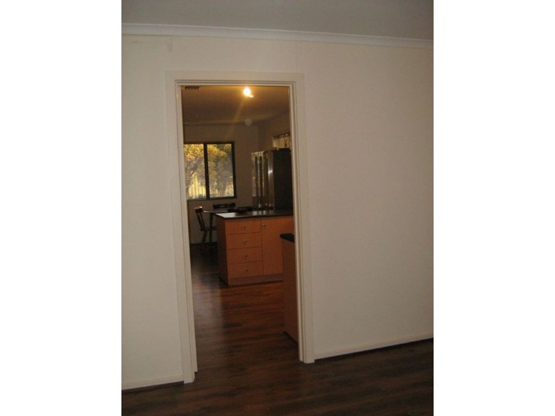 20 Third Street, Napperby SA 5540