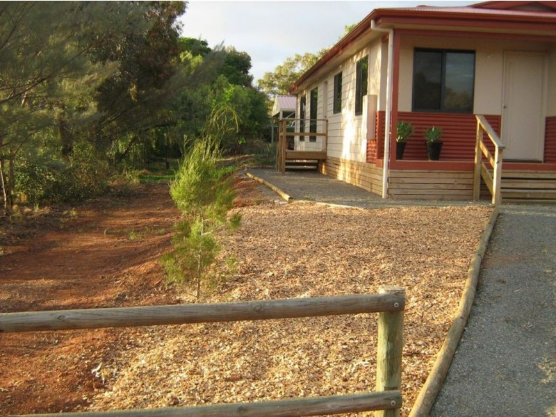20 Third Street, Napperby SA 5540