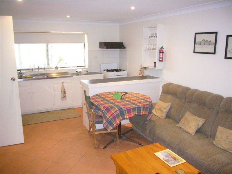 15B Beare Street, Clare SA 5453