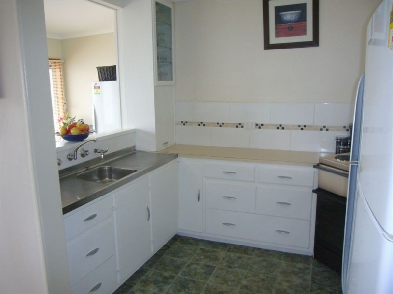 14 Melrose Ave, Clare SA 5453