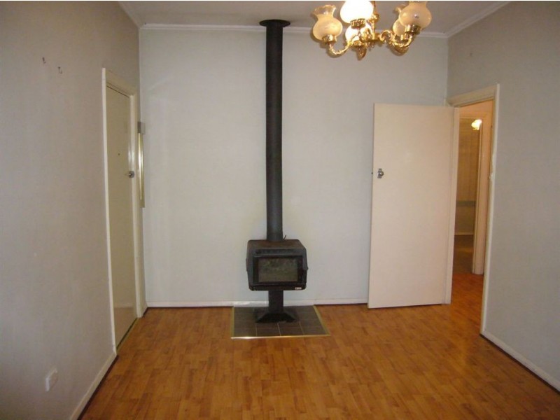 54 Farrell Flat Rd, Clare SA 5453