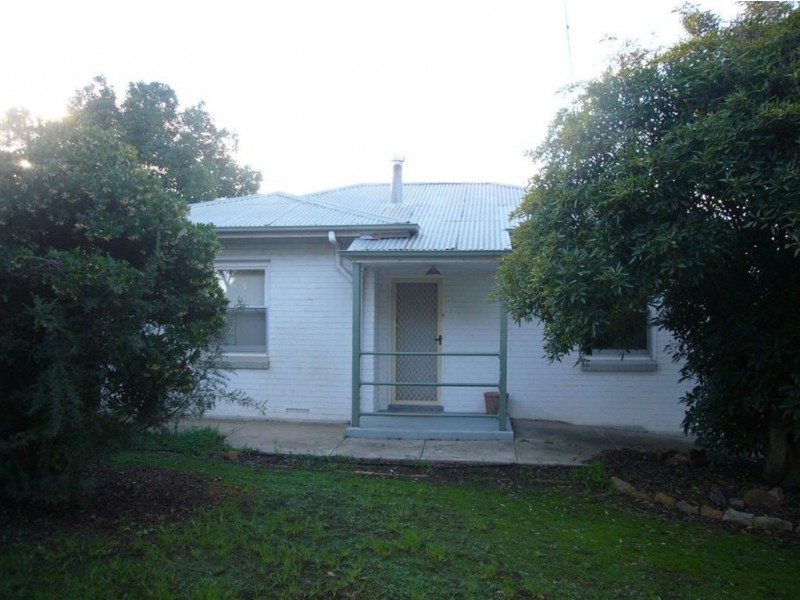 54 Farrell Flat Rd, Clare SA 5453