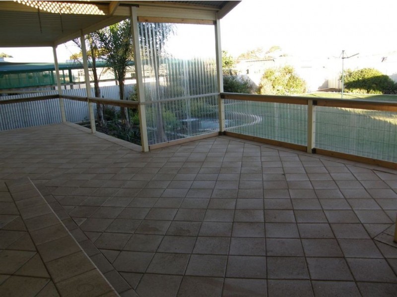 11 Keith Street, Cowell SA 5602