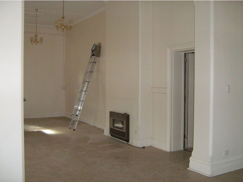 42 Railway Tce East, Snowtown SA 5520