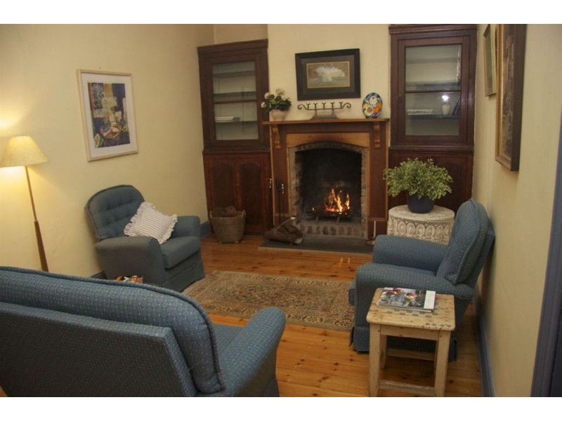 1 Llanelly Street, Burra SA 5417