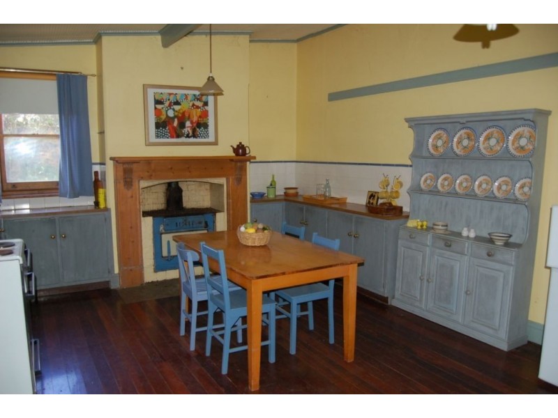 1 Llanelly Street, Burra SA 5417