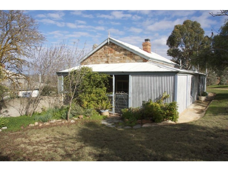 1 Llanelly Street, Burra SA 5417