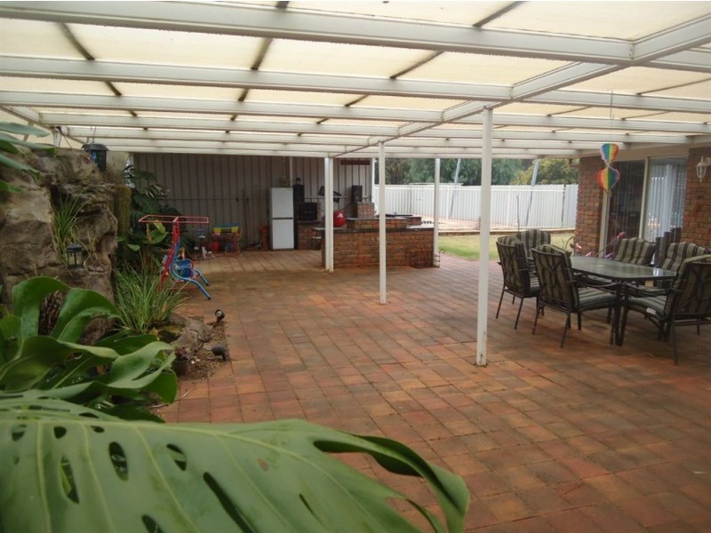 6 Whitwarta Road, Balaklava SA 5461