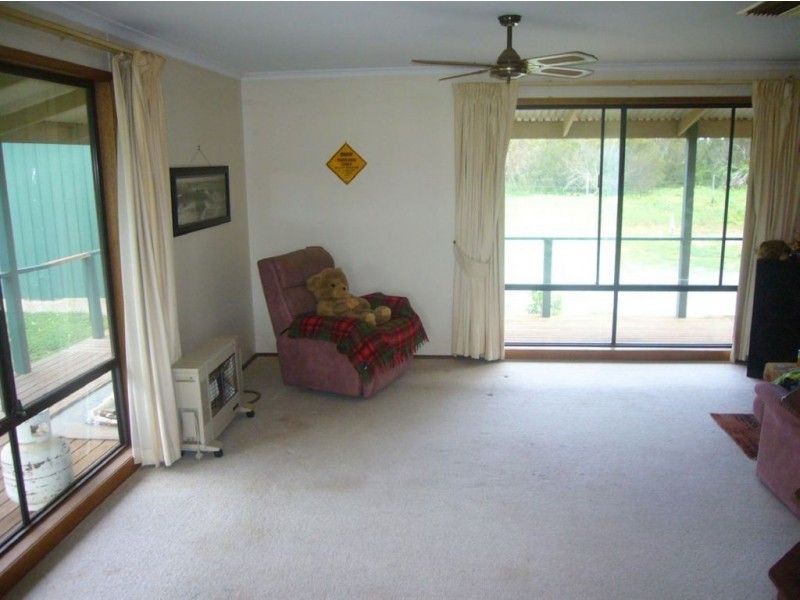 1 Cooper Rd, Halbury SA 5461