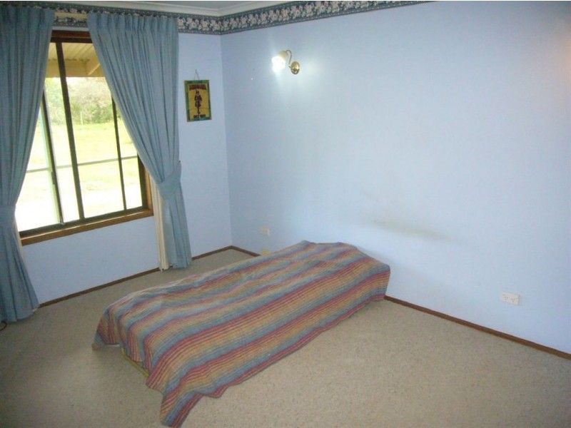 1 Cooper Rd, Halbury SA 5461