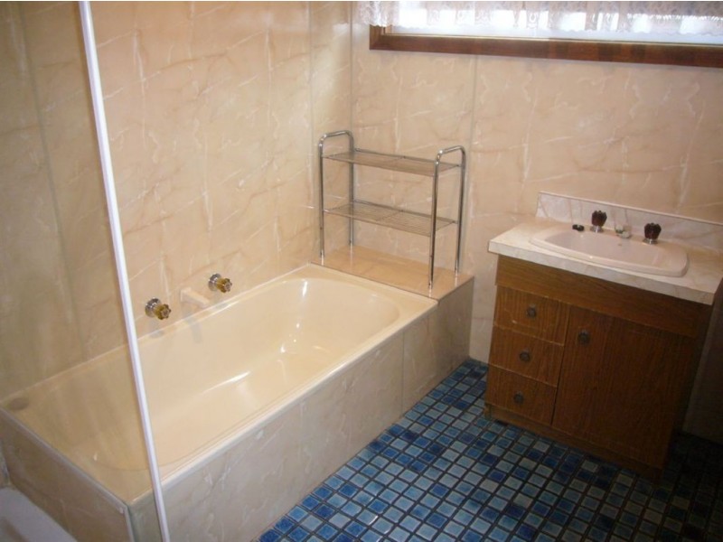 Lots10 &12 Cnr Arthur and Edward St, Clare SA 5453