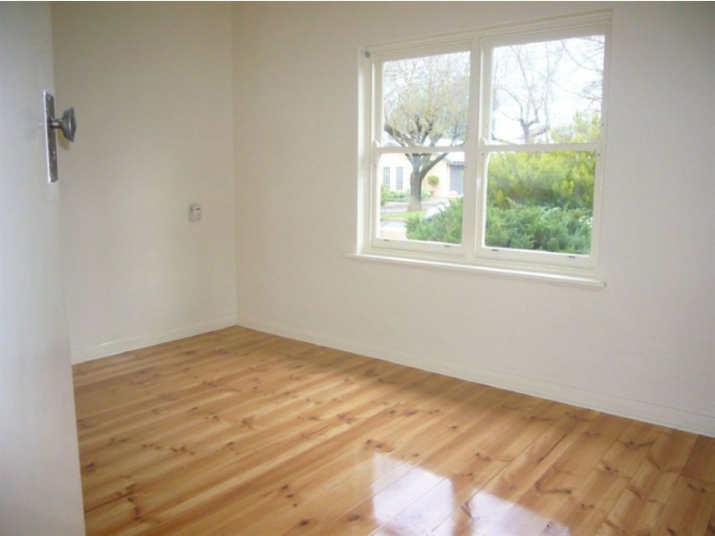 21 Daly Street, Clare SA 5453