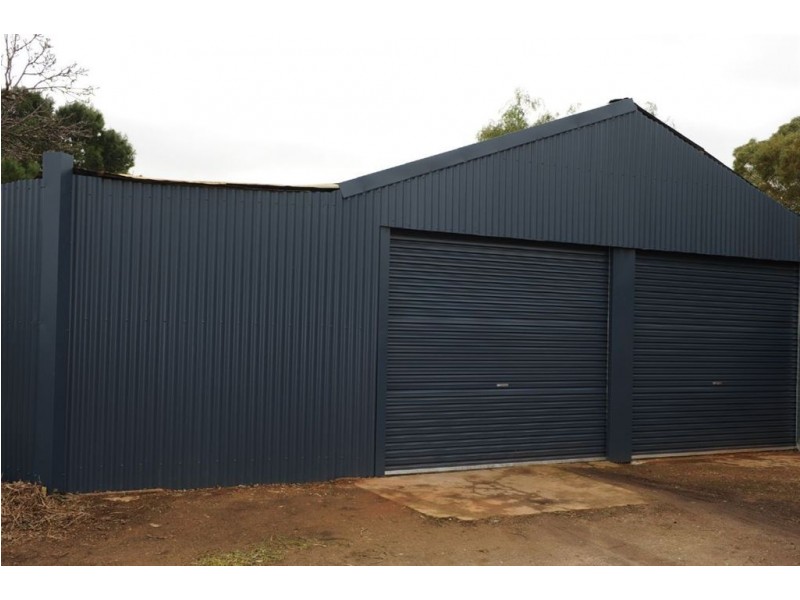 11 Cambridge St, Jamestown SA 5491