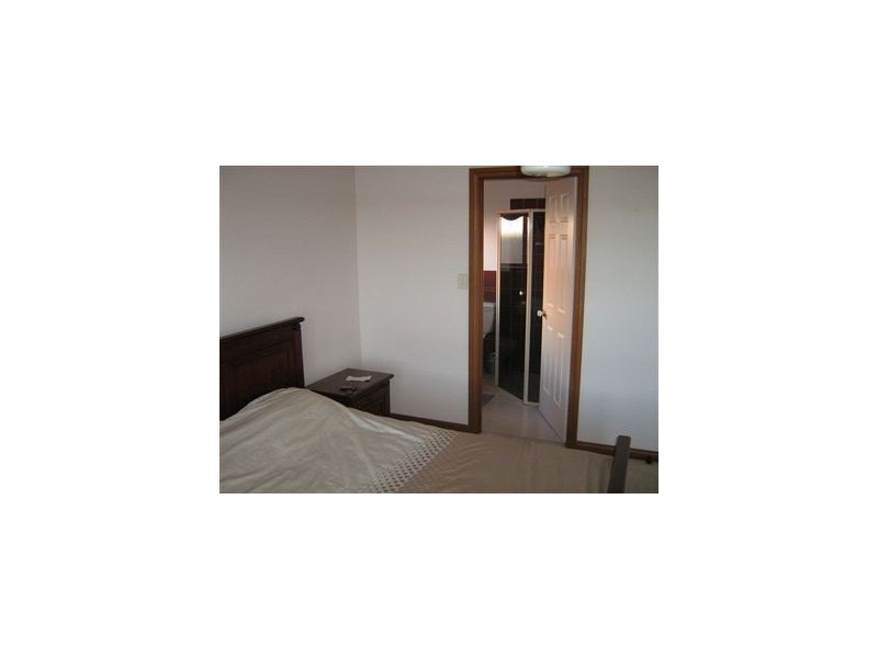 10 Michael Crt, Clare SA 5453