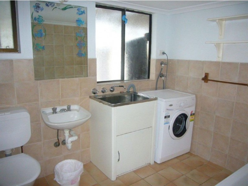 15 Beare Street, Clare SA 5453