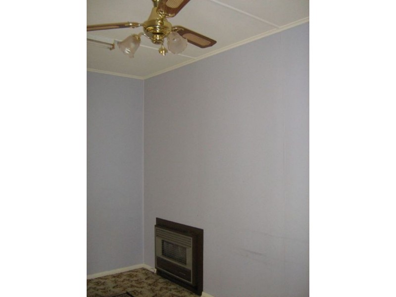 13 Melrose Avenue, Clare SA 5453