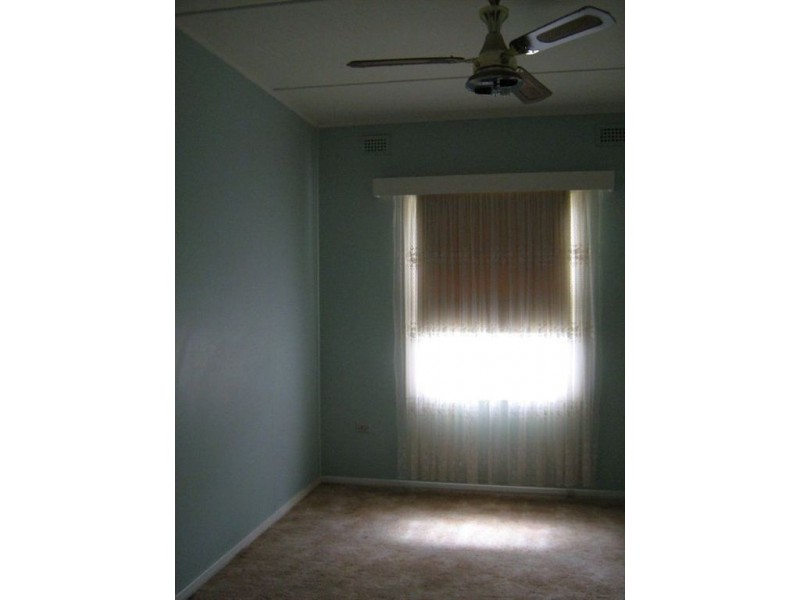 13 Melrose Avenue, Clare SA 5453