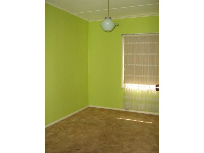 13 Melrose Avenue, Clare SA 5453