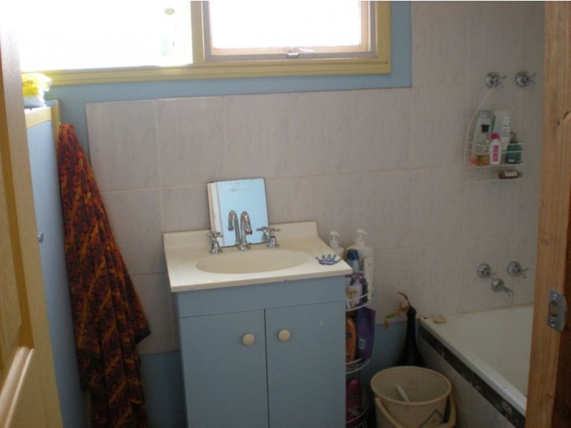 17 Hannan Street, Eudunda SA 5374