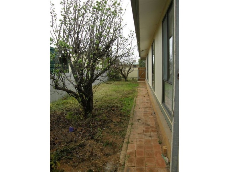 5 O’Connell Street, Cowell SA 5602